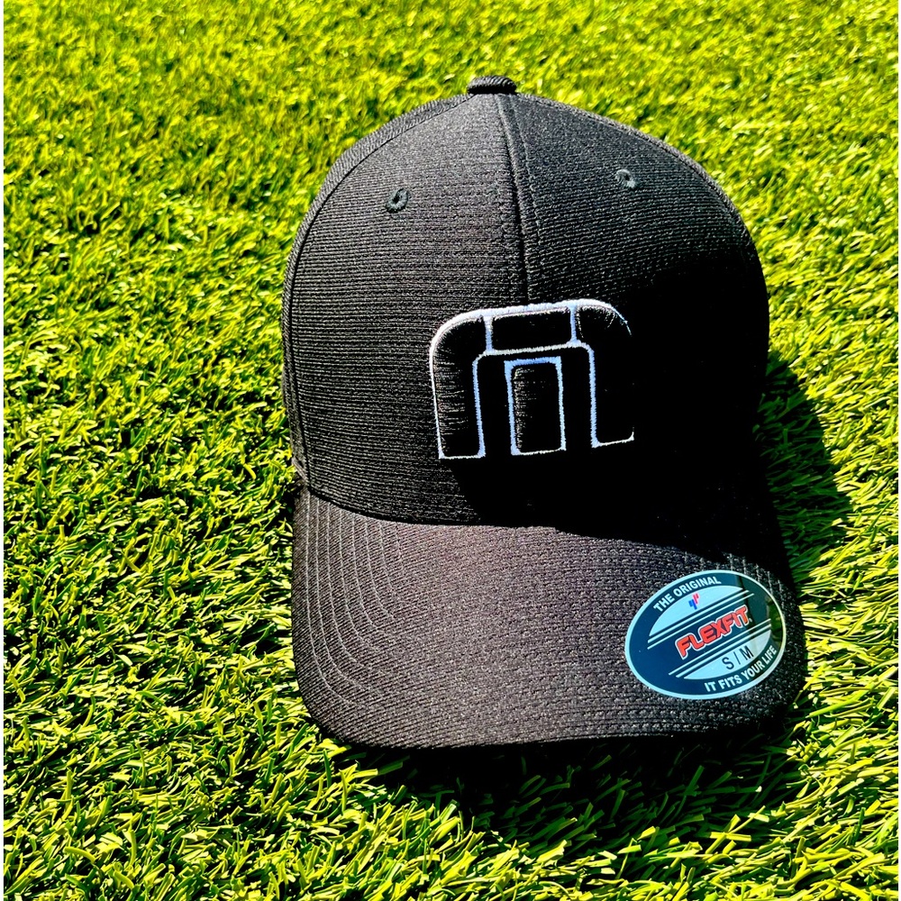 Brand New Travis Matthew FlexFit - S/M Hat